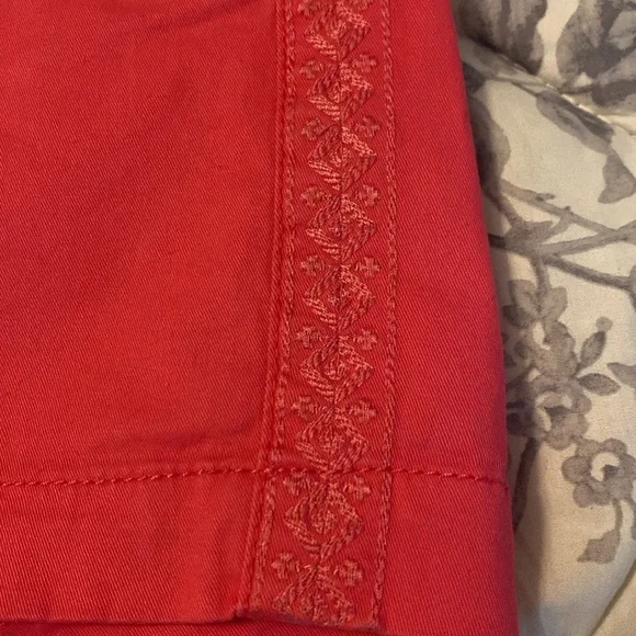 Women’s Gap shorts - Picture 2 of 11